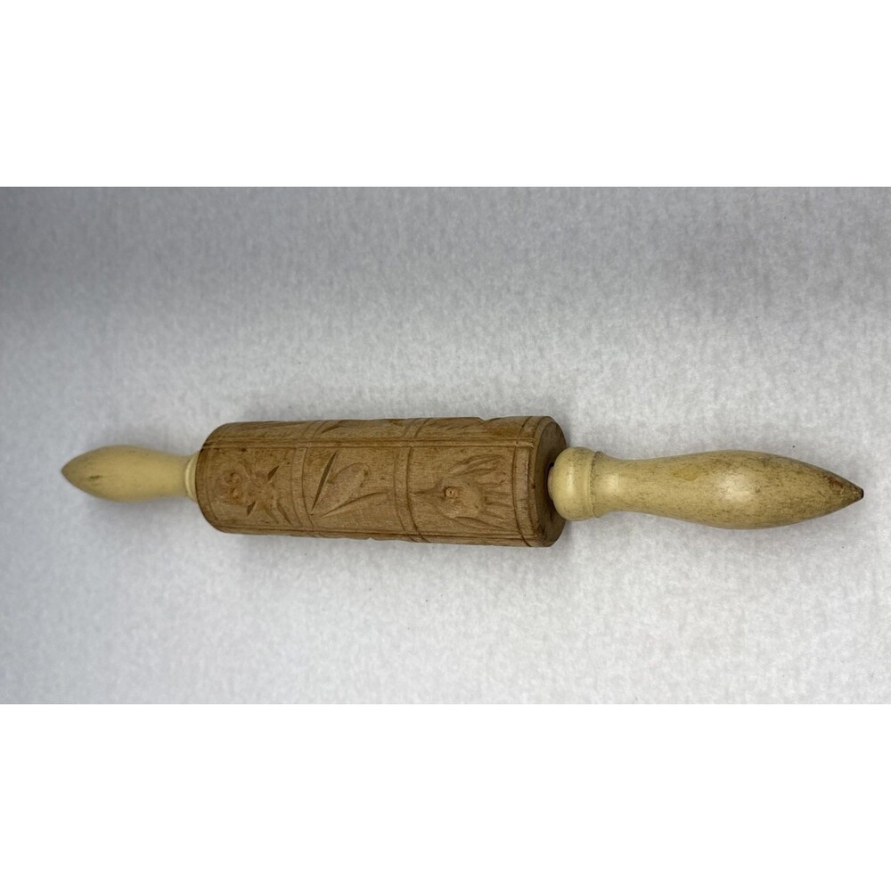 Wood Rolling Pin 14" Carved Animal Folk Art Small Kitchen Decor Unbranded Vtg